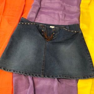 Denim skirt with front lace